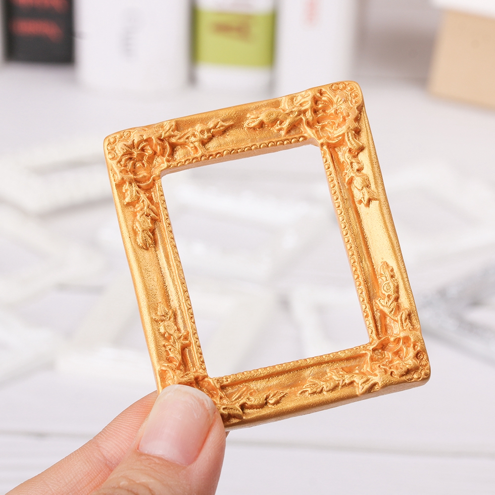 BSUNS 2pcs 9 styles Mini Crafts Children Gift Toy 1/12 Resin Photo Frame