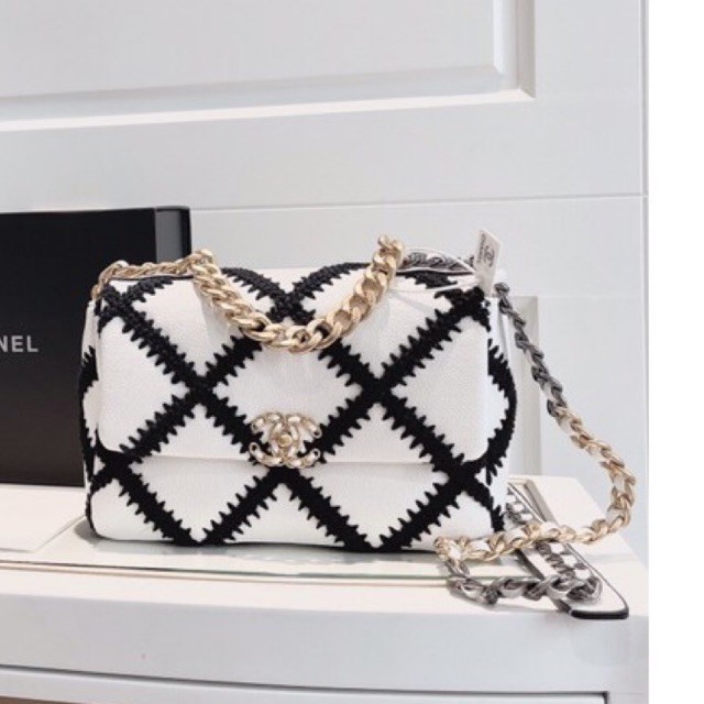 Túi cn c19 về 2 màu new