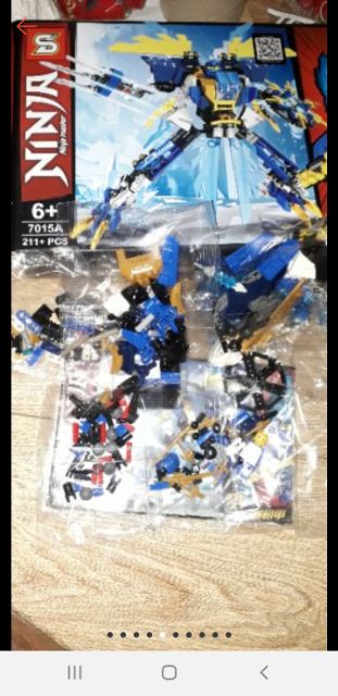 Lắp ráp 1 hộp LegoNinja Hiệp sĩ 7015 có trên 210 chi tiết bằng nhựa rất đẹp