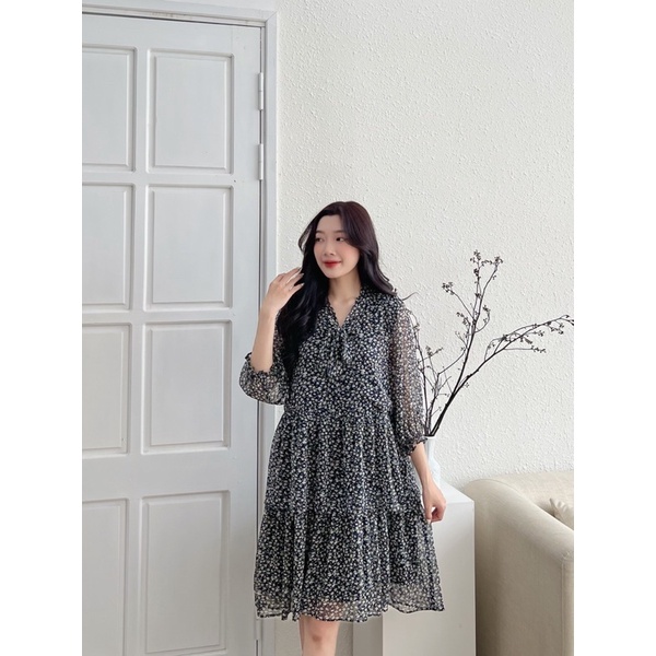 Váy hoa cổ nơ xanh đen