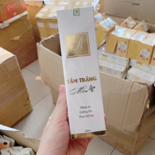 Tắm trắng mềm a cosmetic