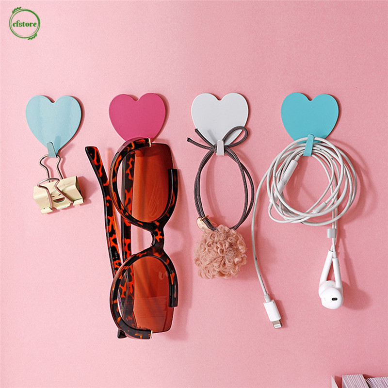 Móc Treo Đồ Hình Trái Tim Gắn Tường