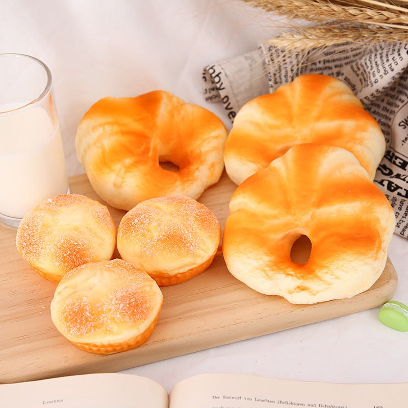 Đồ chơi nắn bóp giảm căng thẳng hình thức ăn độc đáo tiện dụng