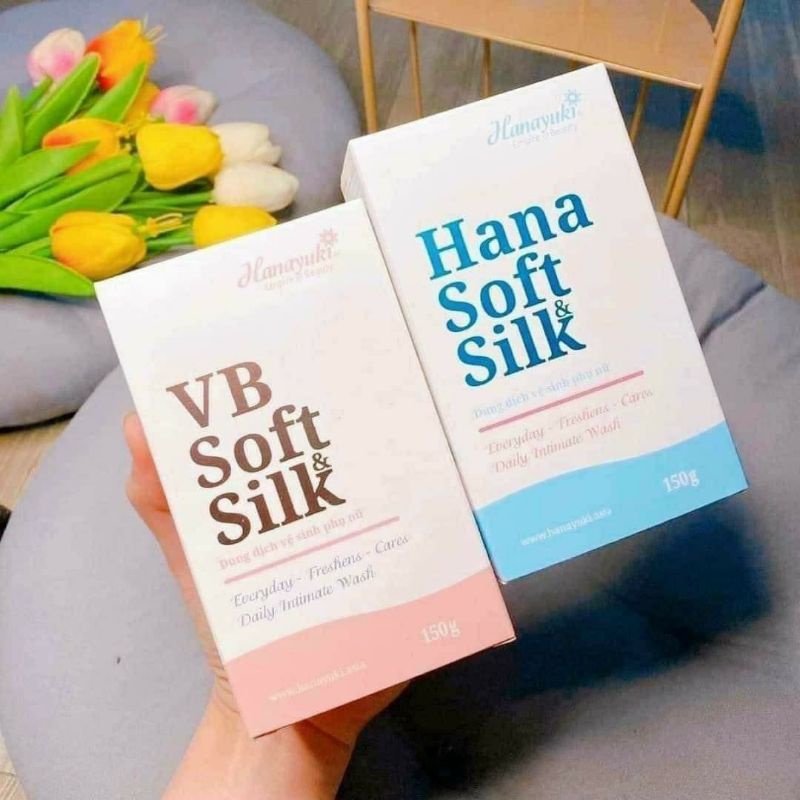 Dung dịch vệ sinh phụ nữ hanayuki 150ml