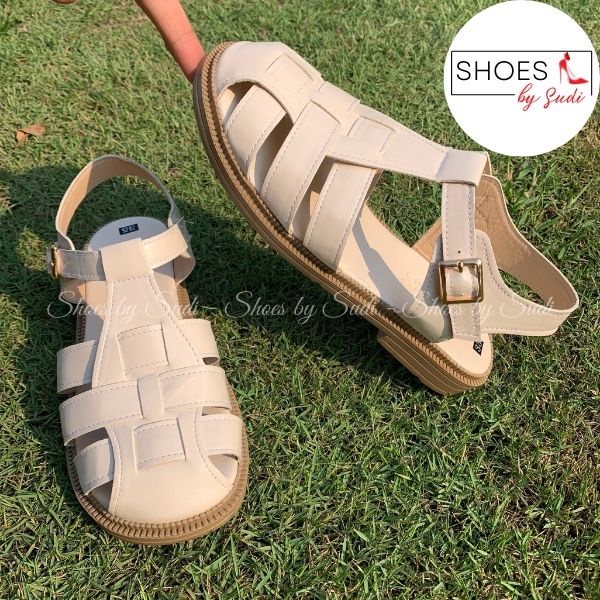 Sandal chiến binh đế bằng quai dọ 2 màu trắng đen khóa cài Sudi Shoes SD065 AHF mẫu dép xăng đan học sinh hot trend 2022