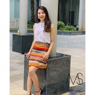 Chân váy thổ cẩm