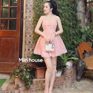Váy ép hoa nổi cổ yếm nơ lưng
