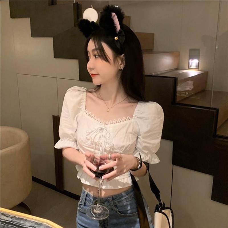 Áo croptop IELGY cổ vuông phong cách Pháp thời trang mùa hè xinh xắn cho nữ