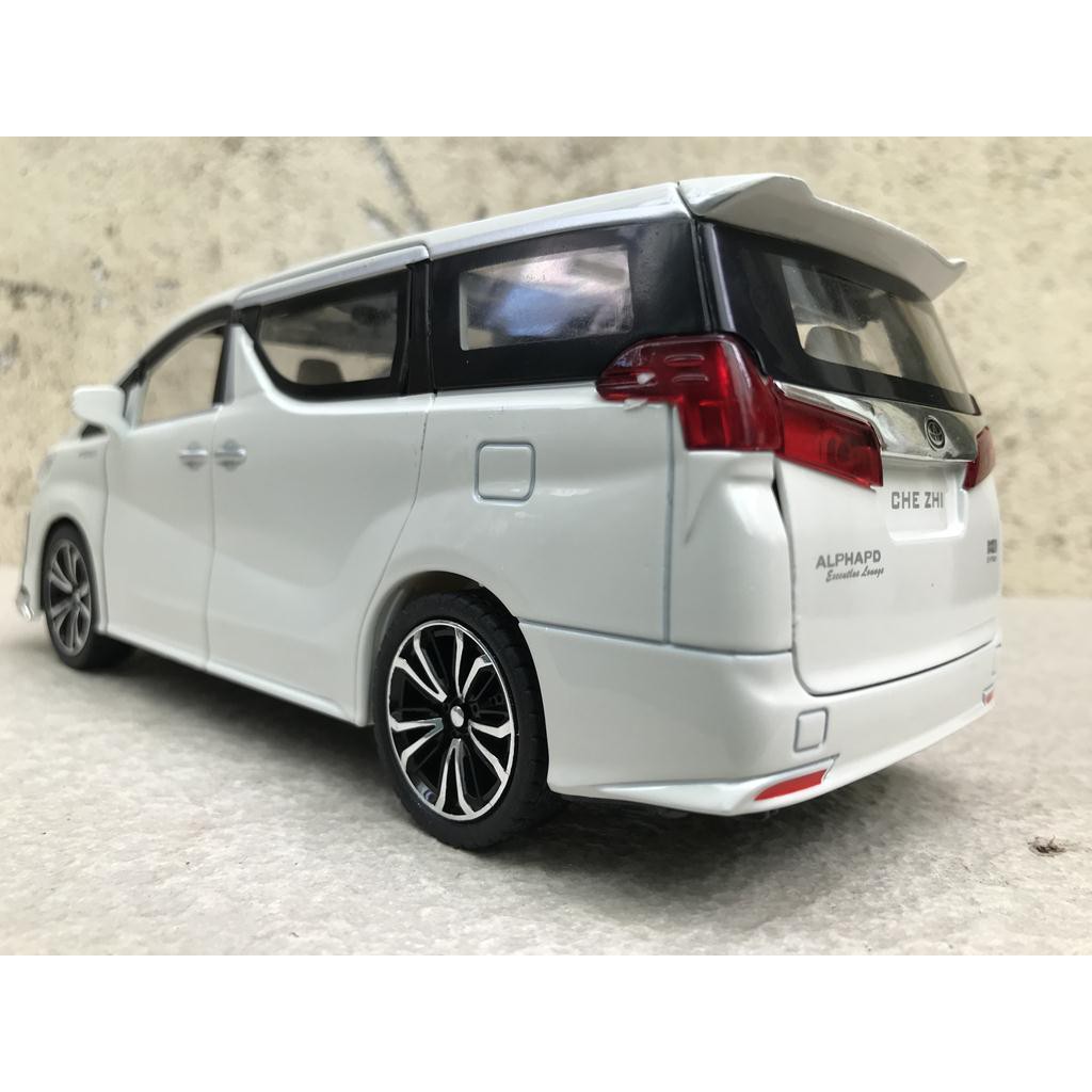 Mô hình xe ô tô Toyota Alphard Hybrid E-Four 2021 1:24