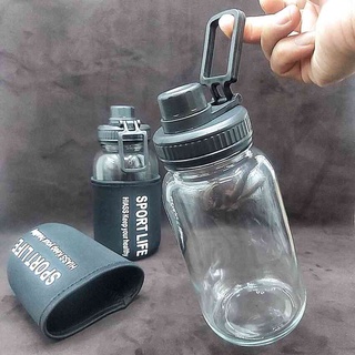 Chai Thủy Tinh Đựng Nước 750ml (combo 2 cái) sport life nắp nhựa đen có quai – Bình Đựng Nước kèm túi vải co giãn