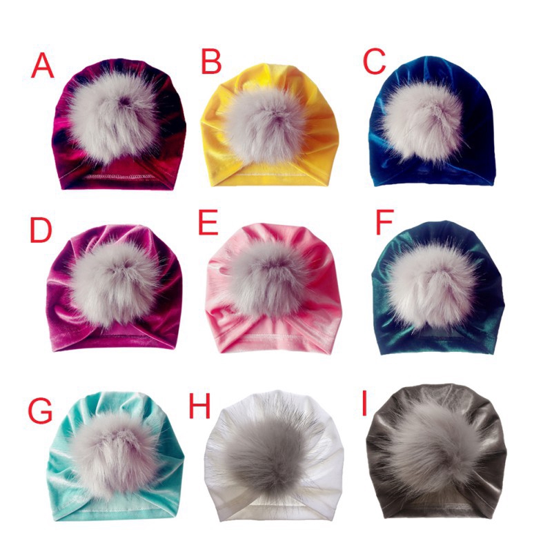 Mũ trùm đầu giữ ấm tai bằng nhung gắn quả lông dễ thương cho bé trai/gái 1-3 tuổi