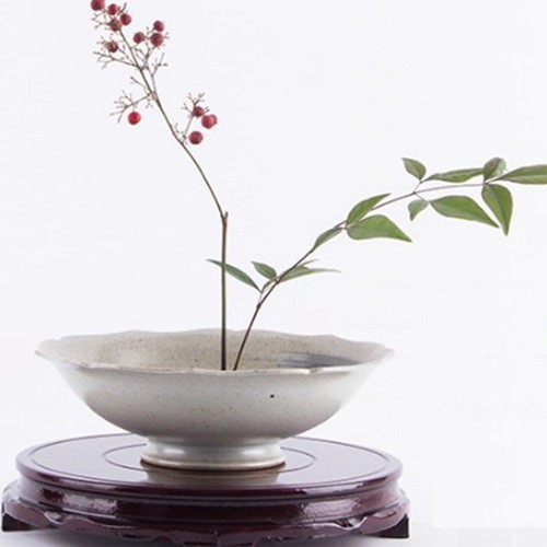 Đế gỗ kê tròn XOAY_video từ 20cm-40cm