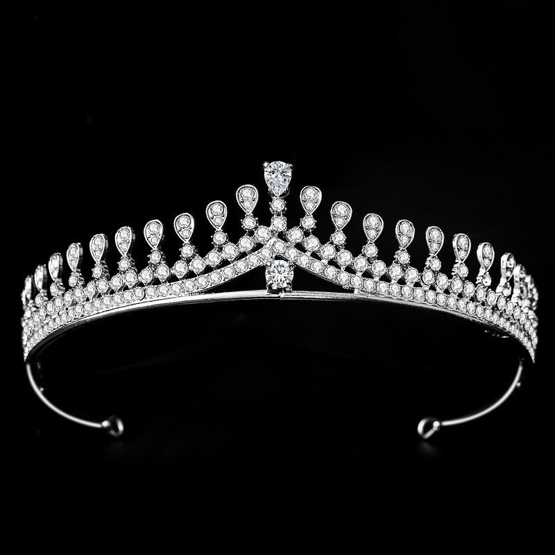 VMCR0013 VƯƠNG MIỆN TIARA ĐÍNH HẠT LẤP LÁNH DÀNH CHO CÔ DÂU/ Thanh lịch