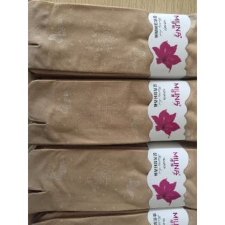 Sỉ 10 đôi tất vớ da cho nữ.loại xỏ ngón.hàng loại 1. Họa tiết hoa chìm,nhiều mẫu