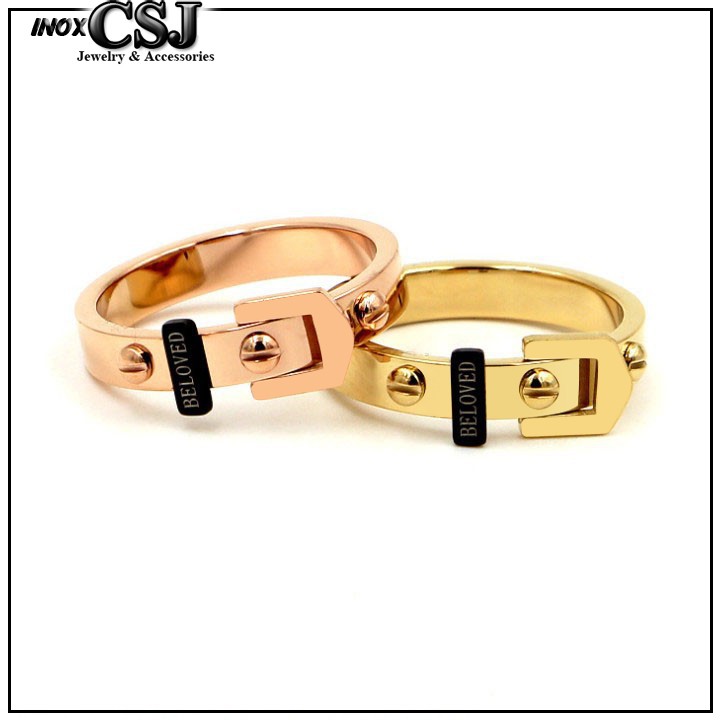 nhẫn titan cao cấp hình dây nịt màu vàng siêu độc - tặng hộp đựng xinh xắn