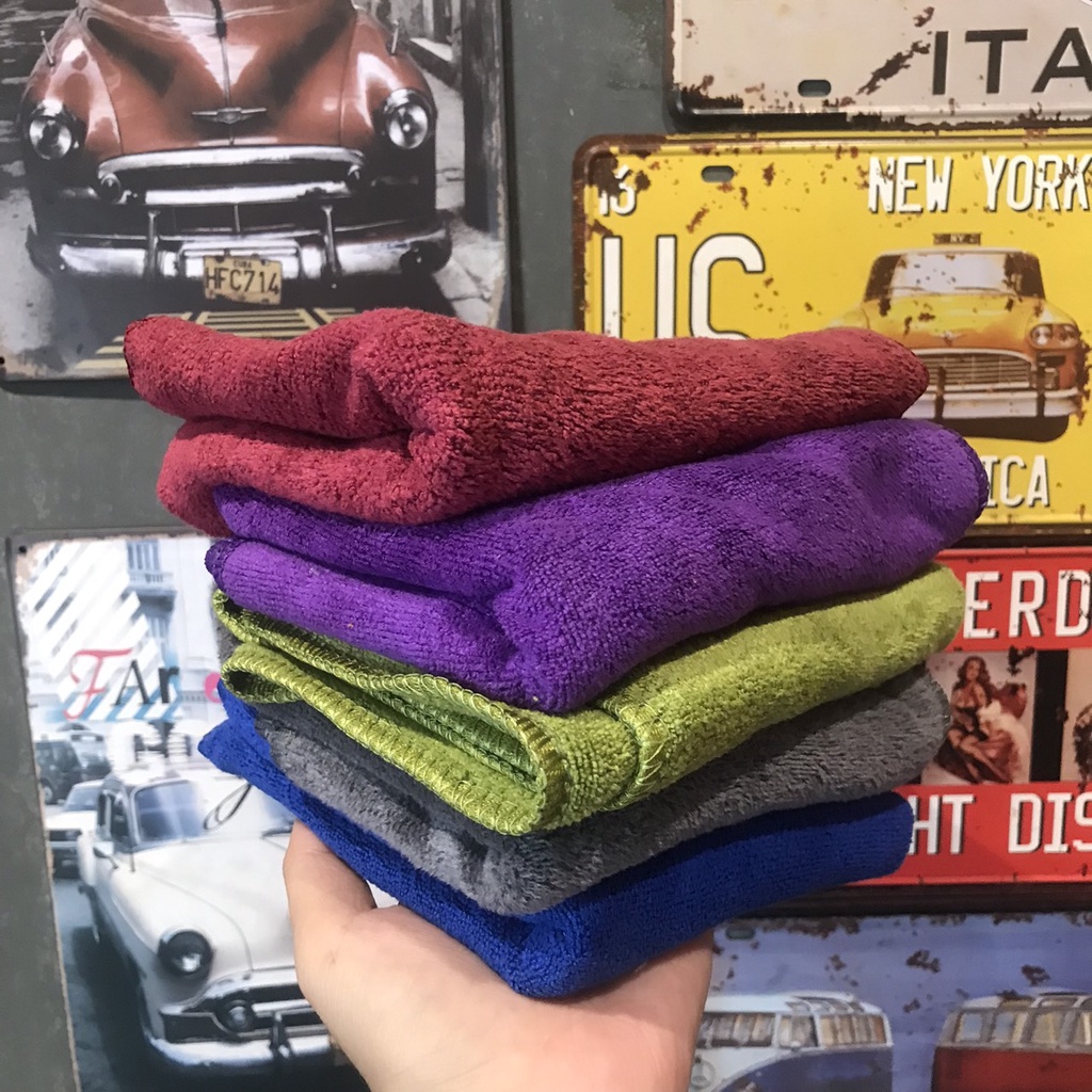 Khăn Lau Xe Cao Cấp Microfiber Cloth 30x50 Màu Ngẫu Nhiên chamsocxestore
