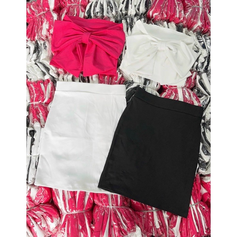 Set áo ống nơ và chân váy ngắn có may kèm quần - C0U