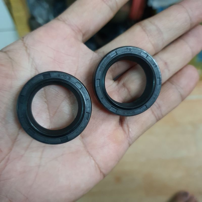 Phốt, phớt phuộc trước 67 ty 25