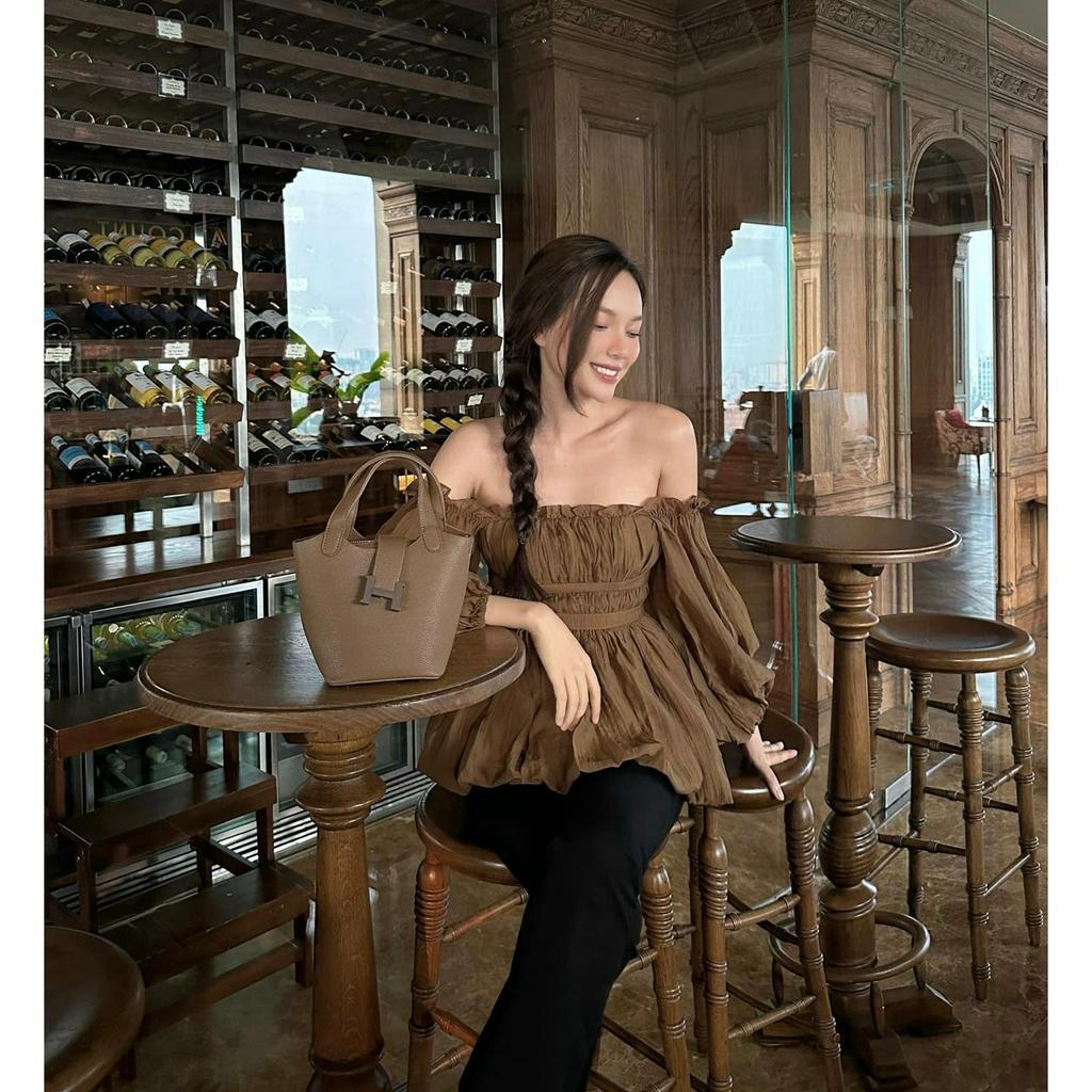 Áo trễ vai tay dài tiểu thư, chiết eo, phồng xoè