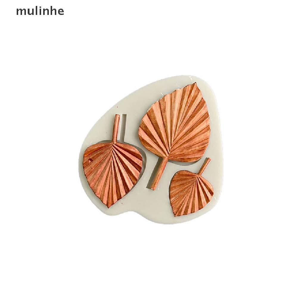 Khuôn Silicone Tạo Hình Làm Bánh Kẹo Hình Chiếc Lá 3 Ngăn