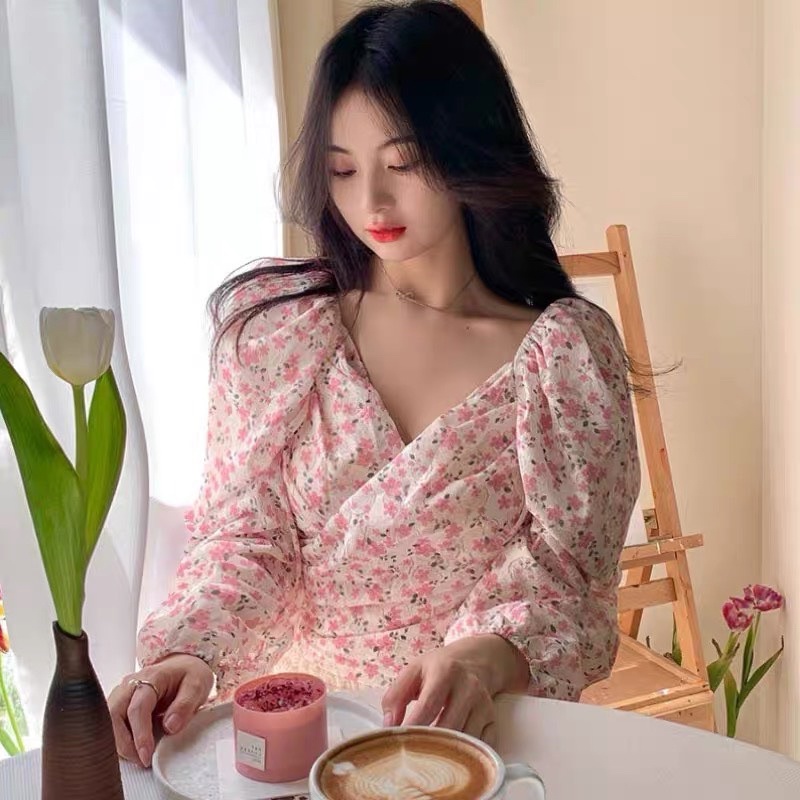 SET ÁO HOA CROPTOP ĐẮP CHÉO QUẦN XỐP SUÔNG VIBES