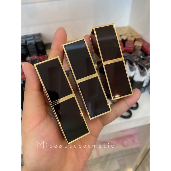 Son TOMFORD màu 02- full box