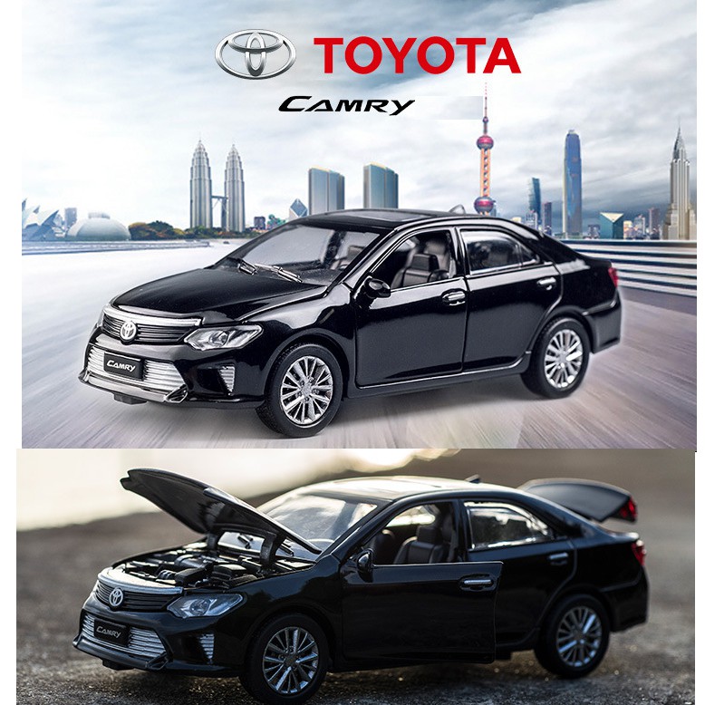 Đồ chơi trẻ em xe ô tô mô hình Camry 2.4 bằng sắt chạy cót có âm thanh và đèn tỉ lệ 1:32