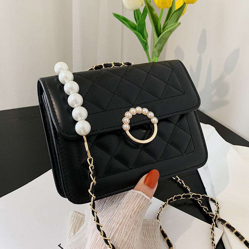 Túi Xách Nữ Đeo Vai - Túi Đeo Chéo Dây Xích Phối Ngọc Thêu Trấn Trám Superbag 357
