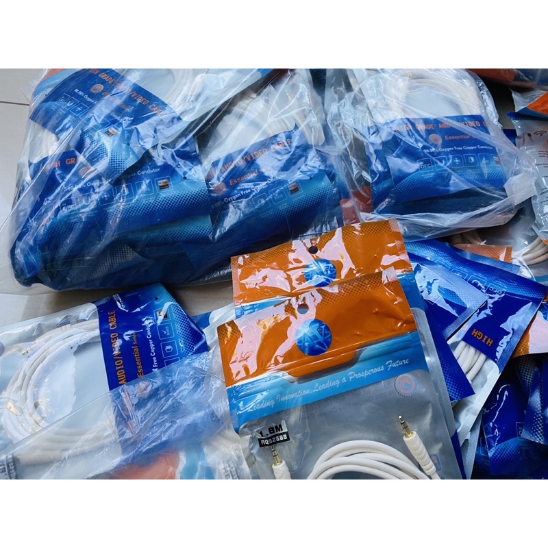 (1.8 mét) Dây AV 2 đầu 3.5 ly  ( 1 ra 1) cao cấp chính hãng AV