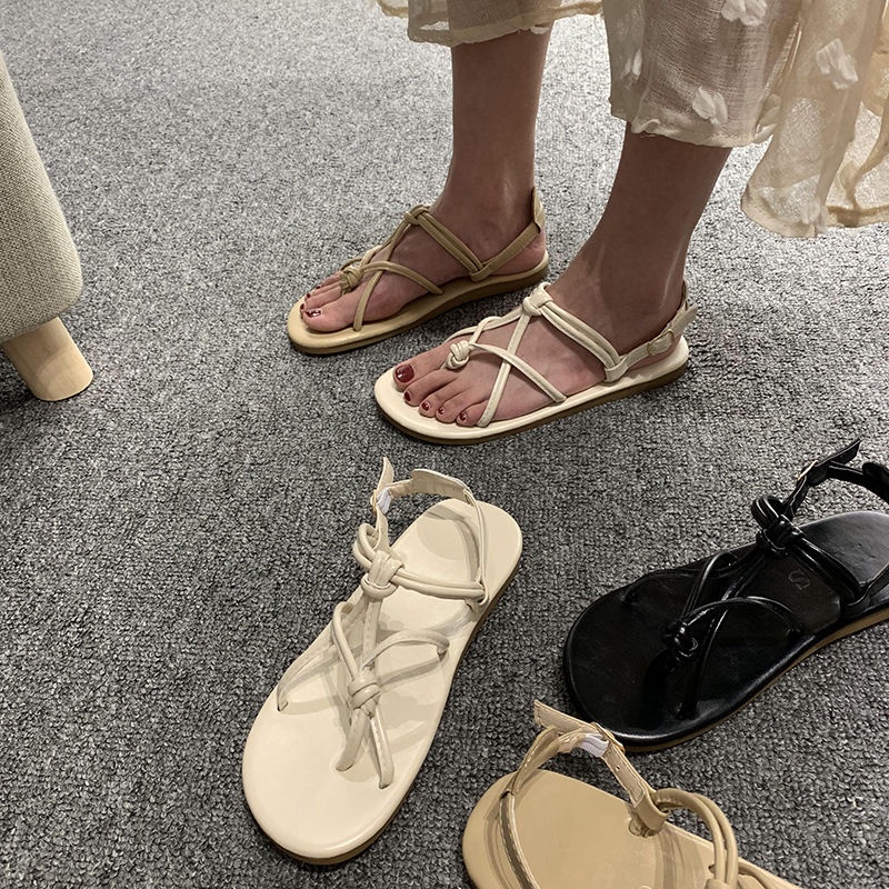 ▩Giày Sandal Hở Ngón Đế Phẳng Quai Mảnh Phong Cách Hàn Quốc Đơn Giản Thời Trang Mùa Hè 2020 Hàng Mới Dành Cho Bạn Nữ