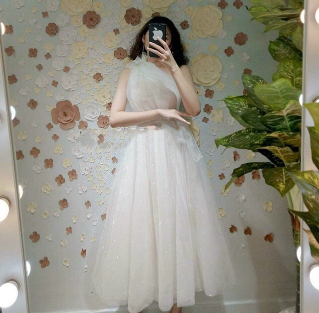 ĐẦM LỆCH VAI NƠ