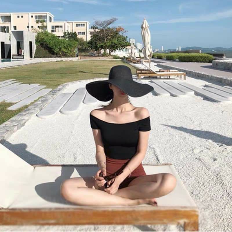 Mũ cói đi biển vành rộng sang chảnh