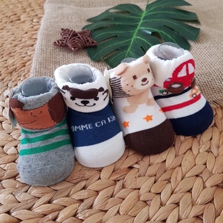 Vớ len cho bé sơ sinh đến 12 tháng