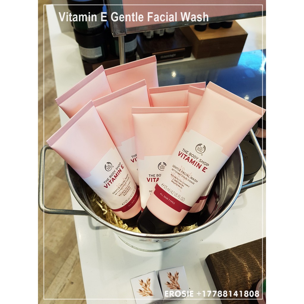 Sữa rửa mặt The Body Shop Vitamin E Gentle Facial Wash