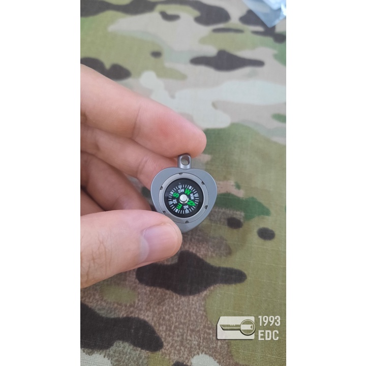 La bàn Tacray titanium, móc khóa EDC, phụ kiện nam