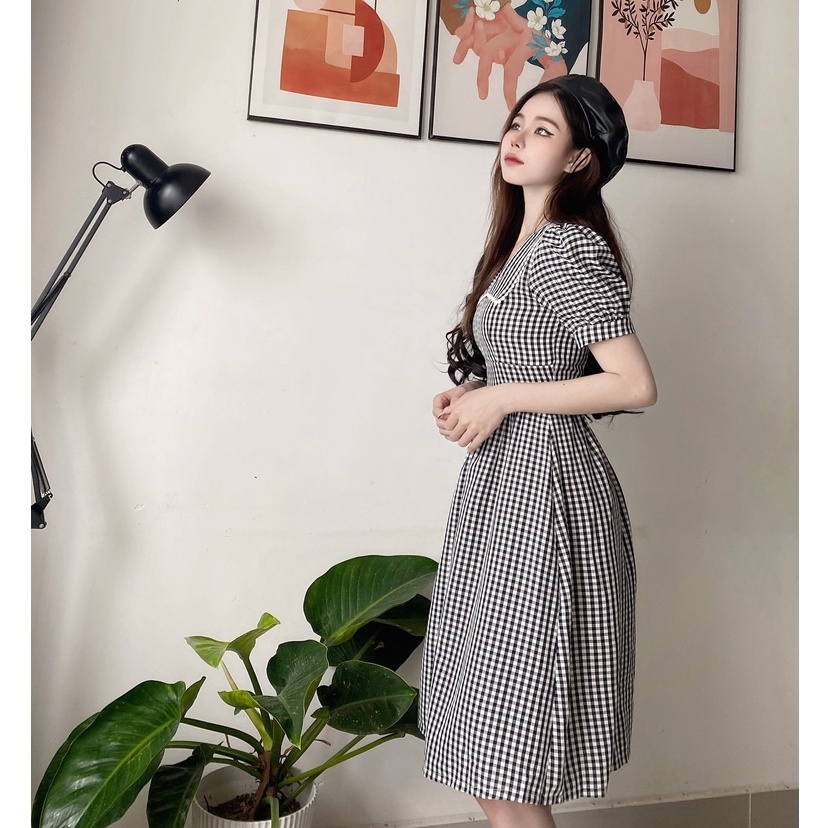 Đầm caro công sở đen trắng xinh dáng xòe cổ v thiết kế thanh lịch tay ngắn thời trang đi làm đi chơi – Lux W Fashion