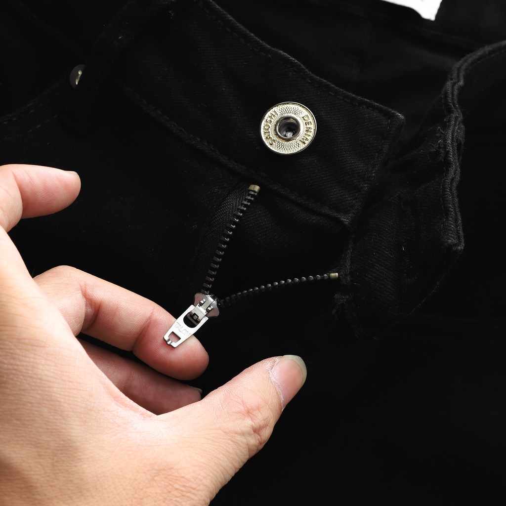 Quần jean nam Satoshi SAQJ32 dáng vừa màu đen rách gối chất jean co giãn nhẹ mặc thoải mái