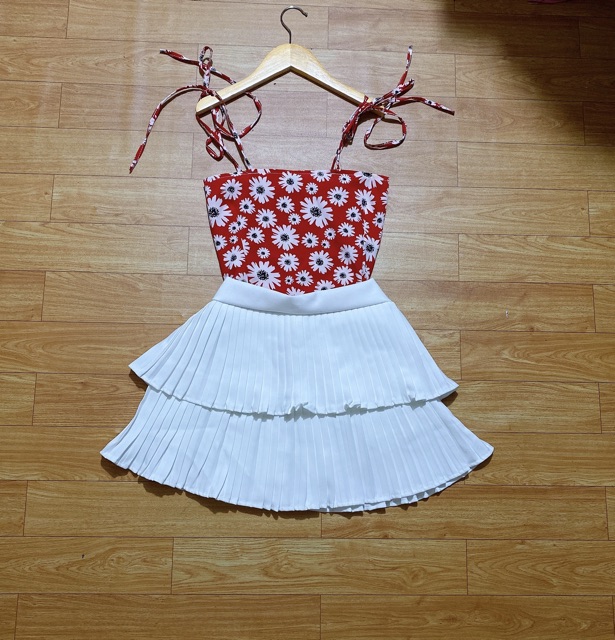 Áo 2 dây phối viền cổ_áo dây body nhún | BigBuy360 - bigbuy360.vn