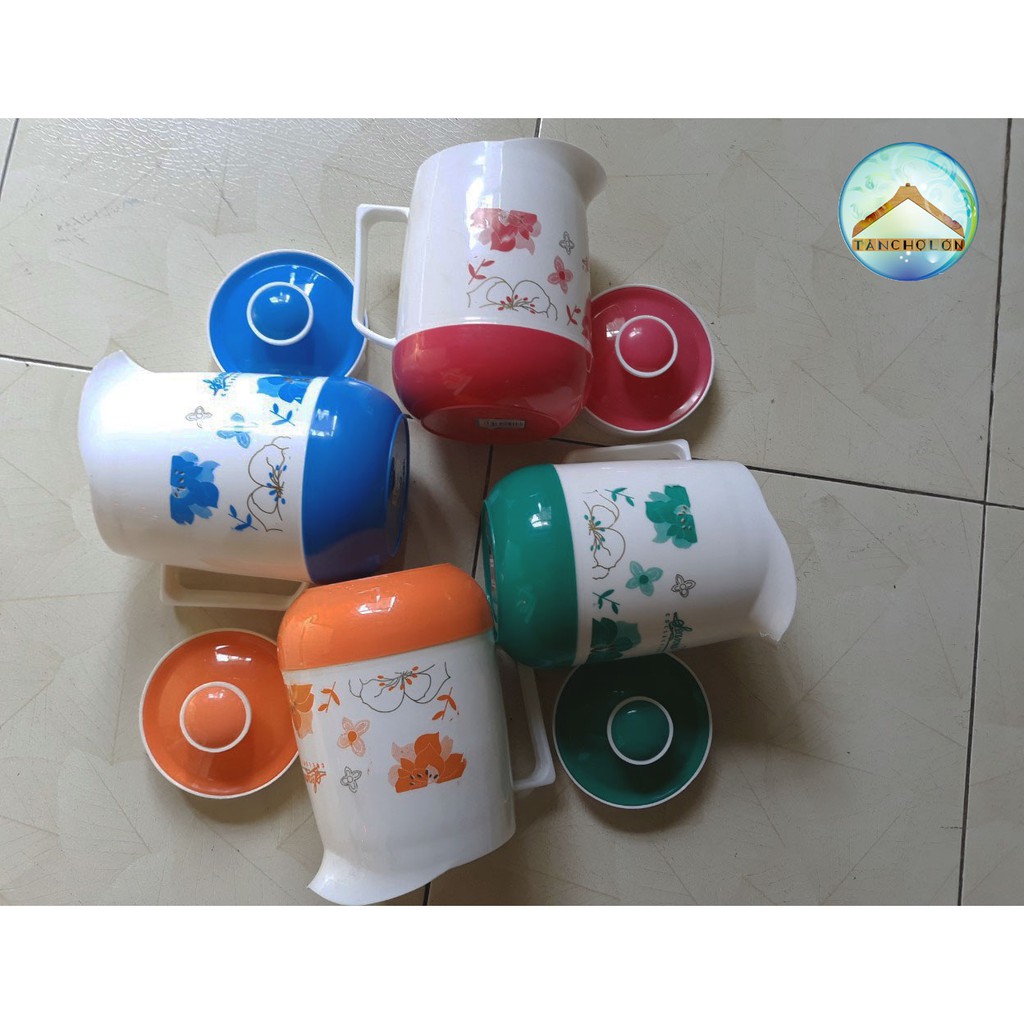 Ca Giữ Nhiệt Vỏ Nhựa Quai Cầm, Bình Nước Giữ Nhiệt.