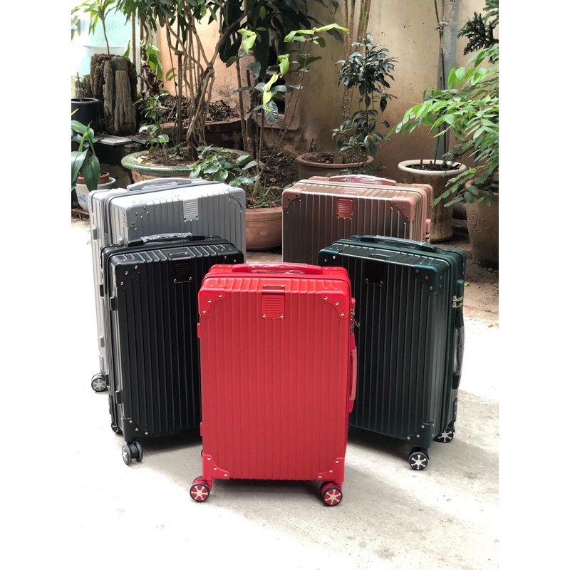 VALI CAO CẤP - Nhựa dẻo chống va đập, khoá kéo siêu nhẹ