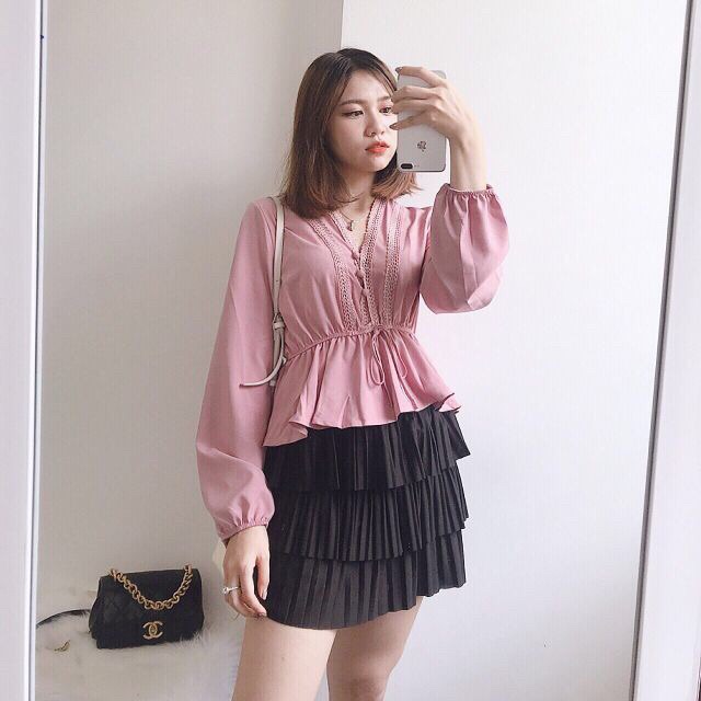 Áo peplum nút bọc phối ren siêu xinh