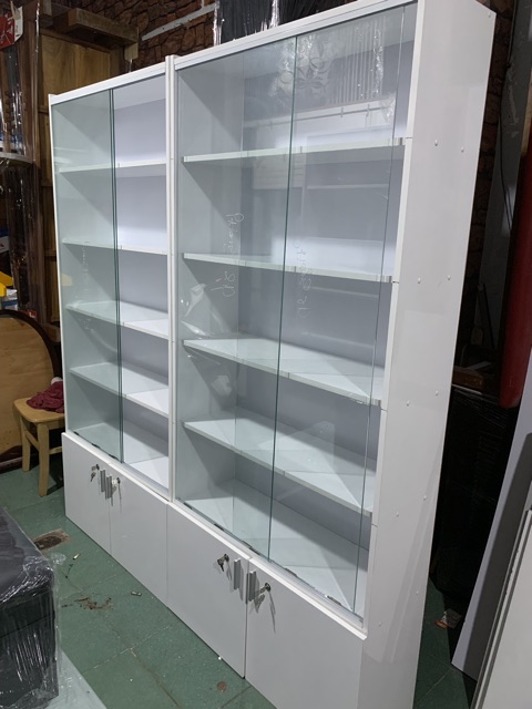 Tủ trưng bày điện thoại , phụ kiện thanh lý giá rẻ