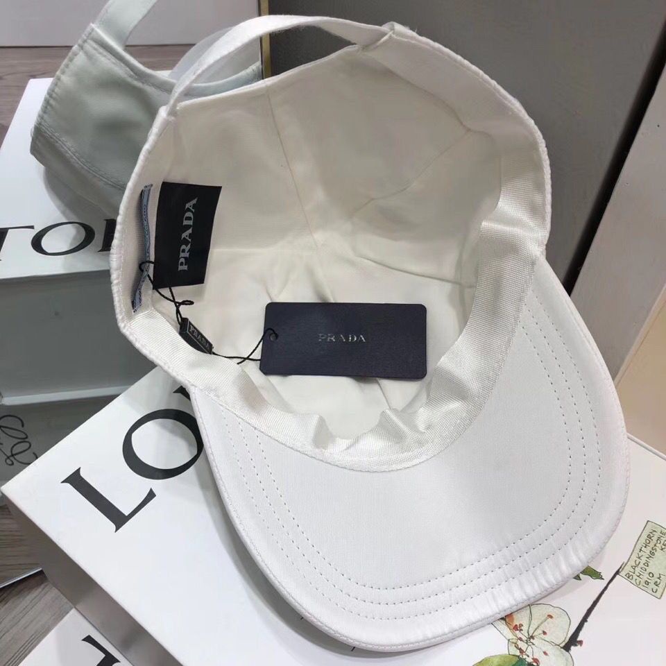 Nón Lưỡi Trai Prada Thời Trang Xu Hướng Cho Nam Và Nữ