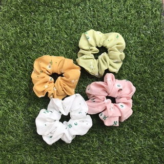 Dây buộc tóc scrunchies hoa lá