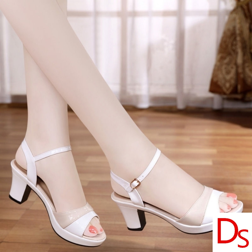 Giày Sandal Cao Gót Hở Mũi Bằng Da Thật 2022 Có Khóa Cài Phong Cách Thời Trang Mùa Hè Cho Nữ