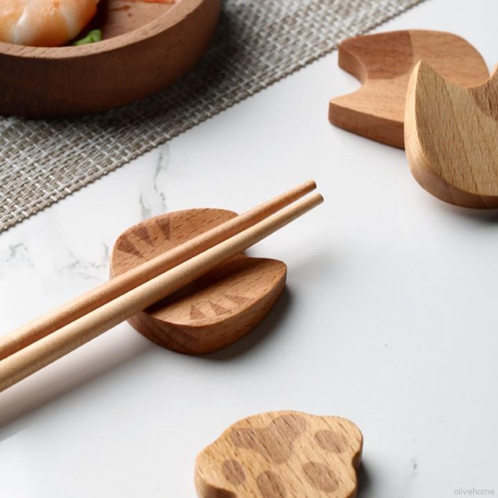 Khay gỗ dùng gác đũa tiện dụng chất lượng cao