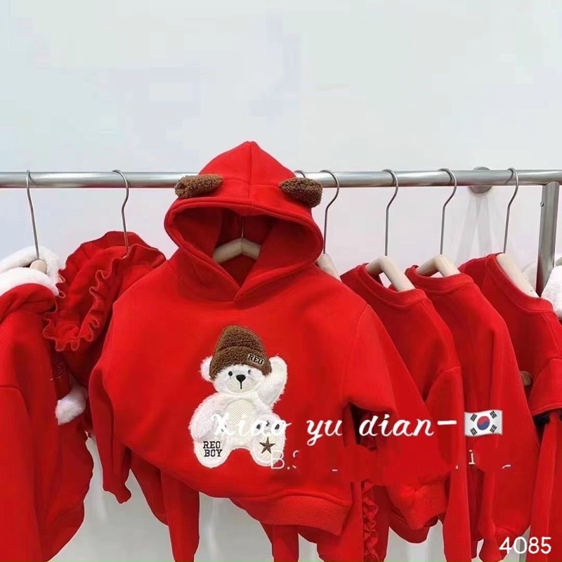 Áo noel có mũ siêu đáng yêu cho bé