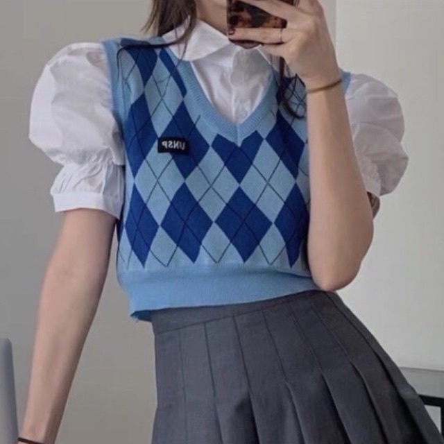 Áo Gile Len Cộc Tay Dáng Croptop Kẻ Vuông Cực Xinh