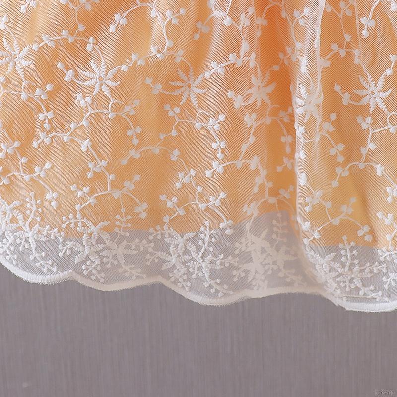 Đầm phối ren dài tay phong cách công chúa xinh xắn