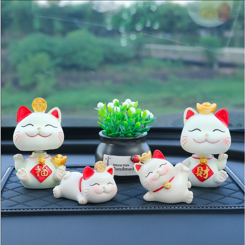 Decor mèo thần tài, trang trí taplo ô tô vô cùng đáng yêu ,  hoặc để bàn làm việc có tặng kèm sáp thơm